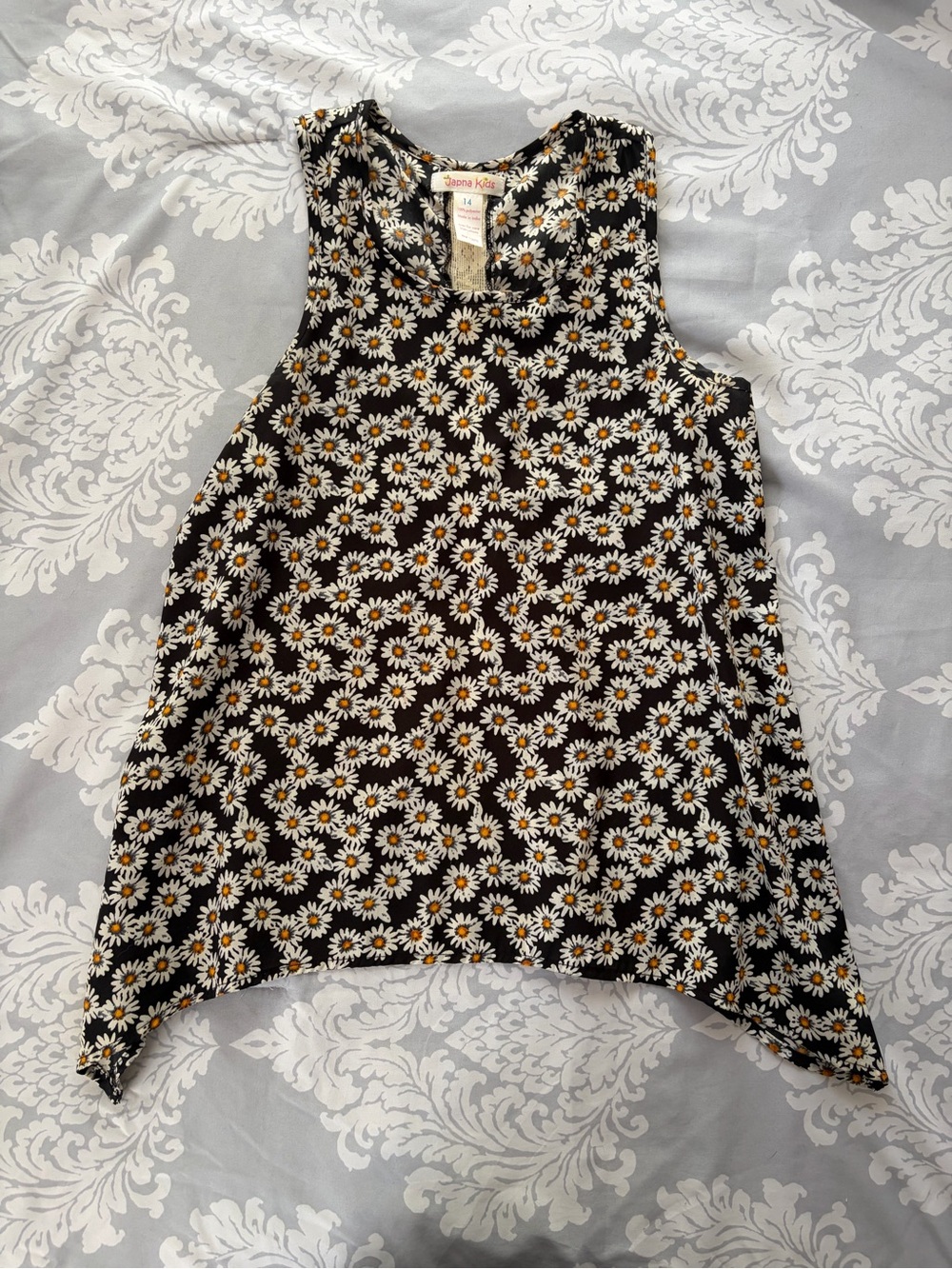 Black Daisy Print Sleeveless Tank